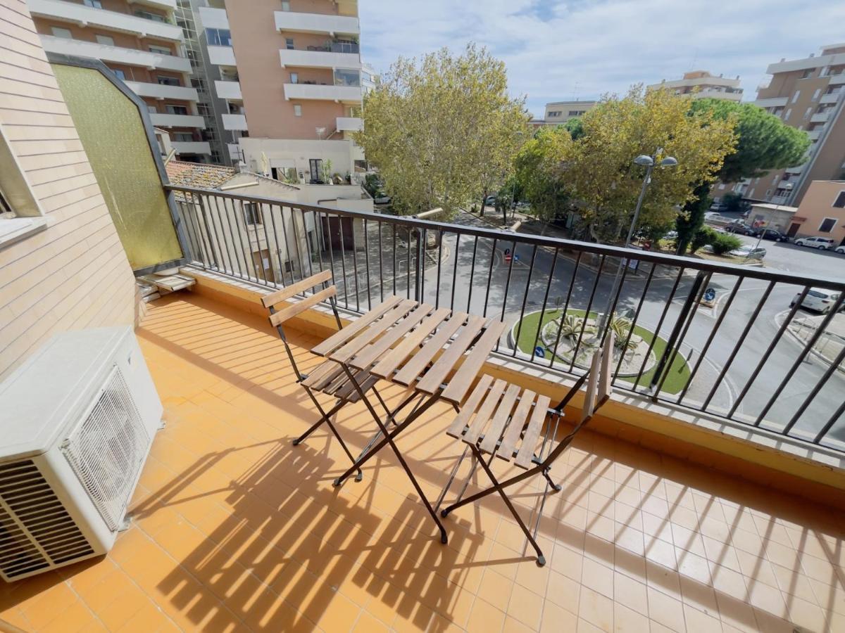 Benci&Gatti Home Con Parcheggio Privato Civitavecchia Luaran gambar