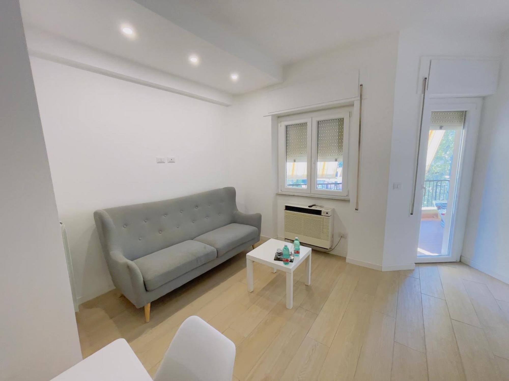 Benci&Gatti Home Con Parcheggio Privato Civitavecchia Luaran gambar