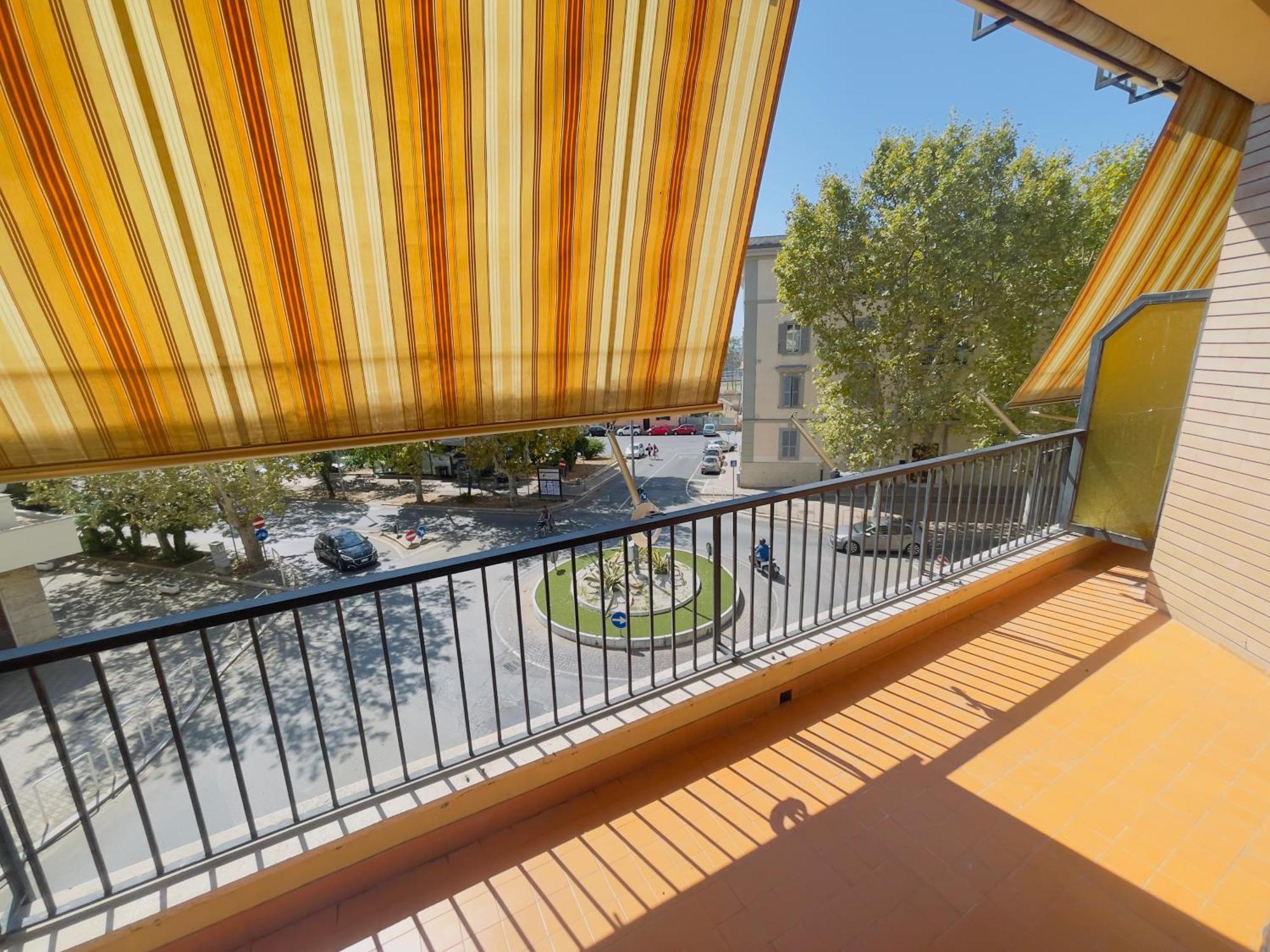 Benci&Gatti Home Con Parcheggio Privato Civitavecchia Luaran gambar